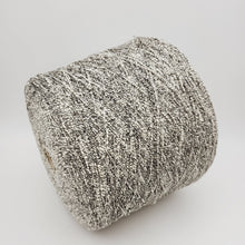  COTTON AND LUREX YARN