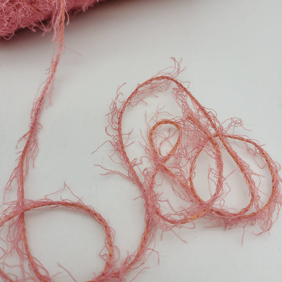 COTTON FRINGE YARN