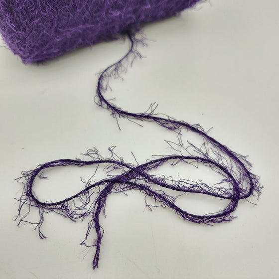 COTTON FRINGE YARN