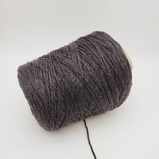 Italian wool
premium yarn
handcrafted knitting supplies