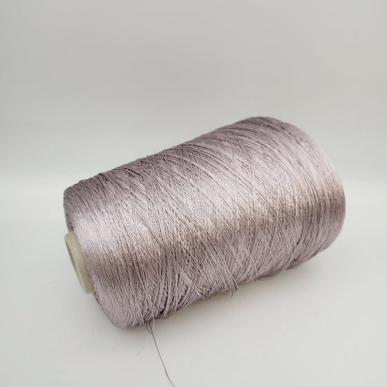Italian wool
premium yarn
handcrafted knitting supplies