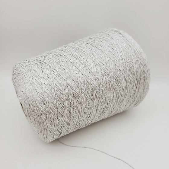 Italian wool
premium yarn
handcrafted knitting supplies