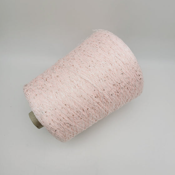 Italian wool
premium yarn
handcrafted knitting supplies