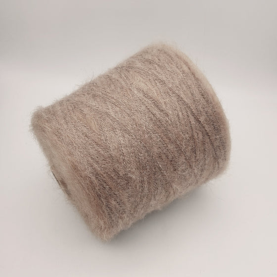 Italian wool
premium yarn
handcrafted knitting supplies