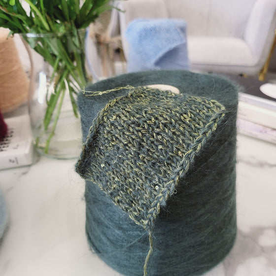 Italian wool
premium yarn
handcrafted knitting supplies