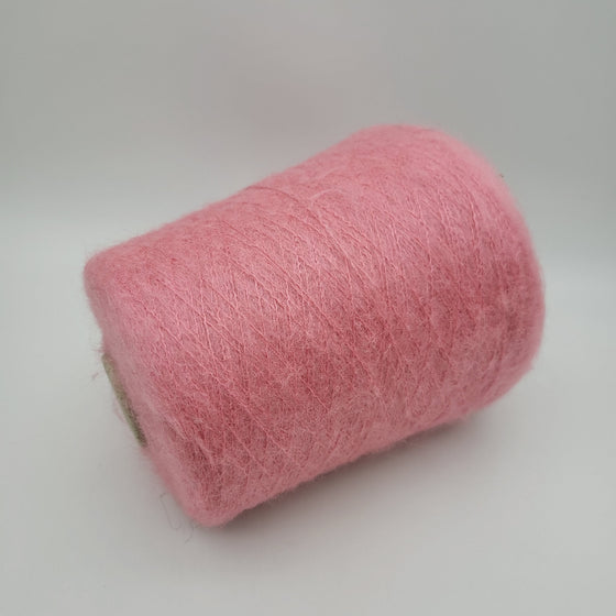 Italian wool
premium yarn
handcrafted knitting supplies