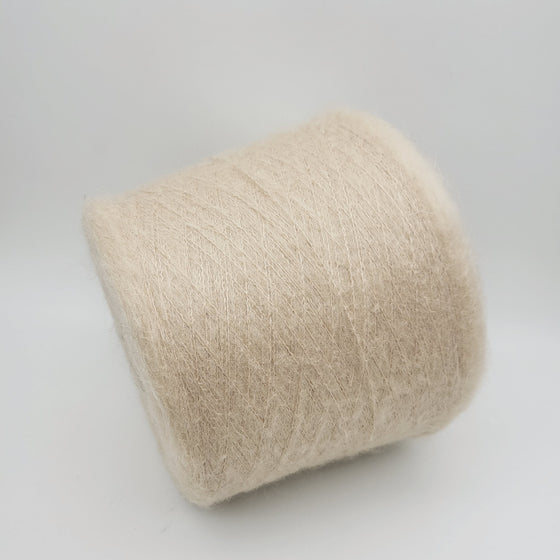 Italian wool
premium yarn
handcrafted knitting supplies