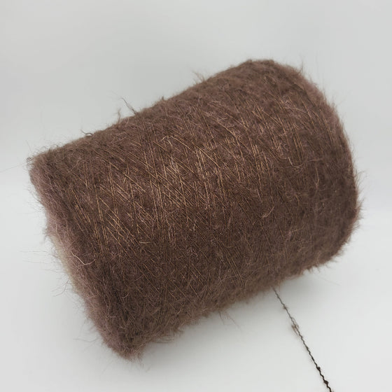 Italian wool
premium yarn
handcrafted knitting supplies
