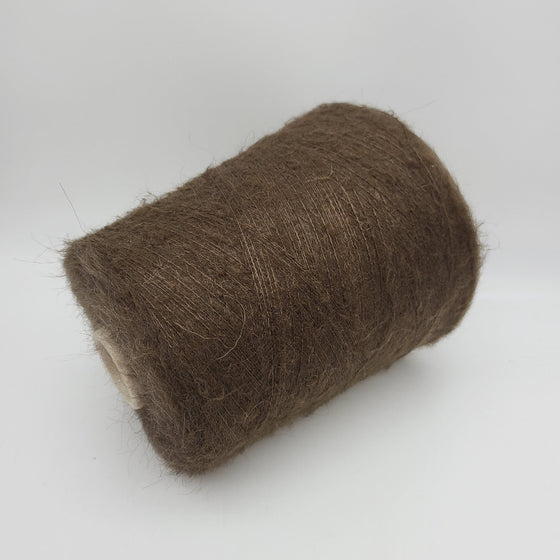Italian wool
premium yarn
handcrafted knitting supplies