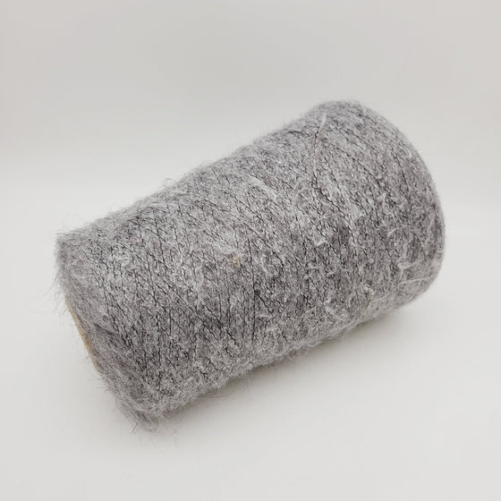 Italian wool
premium yarn
handcrafted knitting supplies