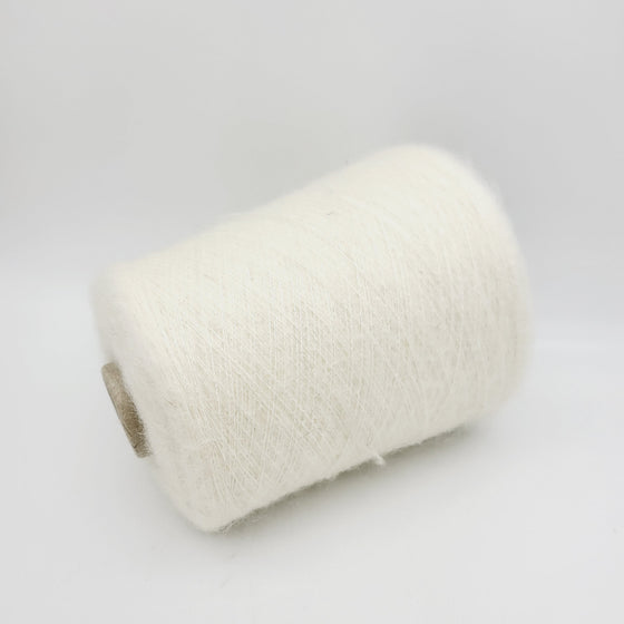 Italian wool
premium yarn
handcrafted knitting supplies