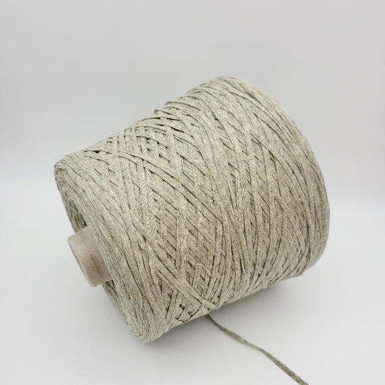 Italian wool
premium yarn
handcrafted knitting supplies