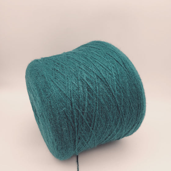 Italian wool
premium yarn
handcrafted knitting supplies