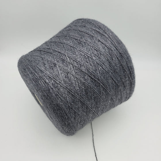 Italian wool
premium yarn
handcrafted knitting supplies