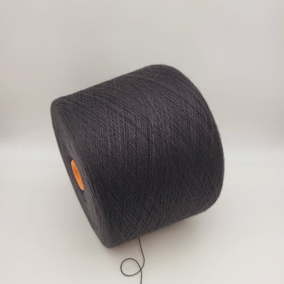 Italian wool
premium yarn
handcrafted knitting supplies