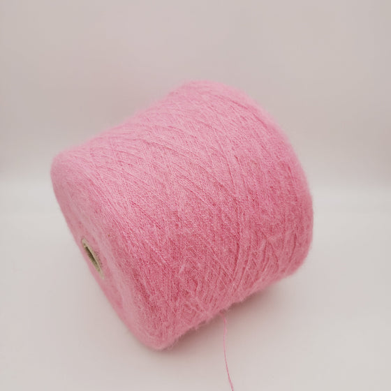 Italian wool
premium yarn
handcrafted knitting supplies