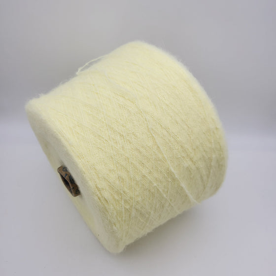 Italian wool
premium yarn
handcrafted knitting supplies