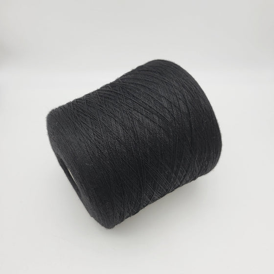 Italian wool
premium yarn
handcrafted knitting supplies