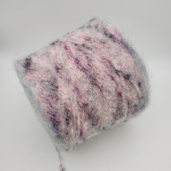 Italian wool
premium yarn
handcrafted knitting supplies