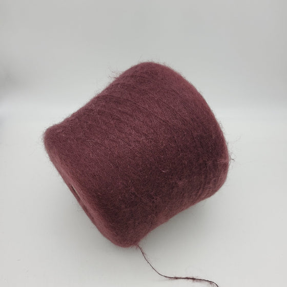 Italian wool
premium yarn
handcrafted knitting supplies