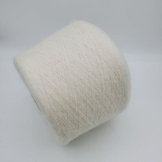 Italian wool
premium yarn
handcrafted knitting supplies