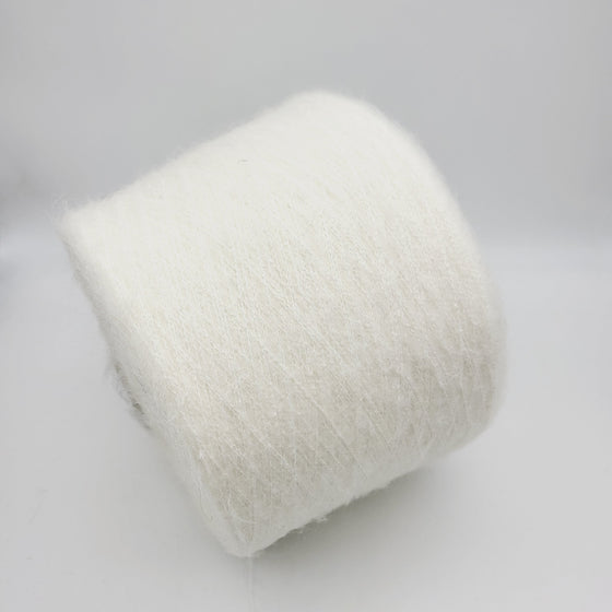 Italian wool
premium yarn
handcrafted knitting supplies