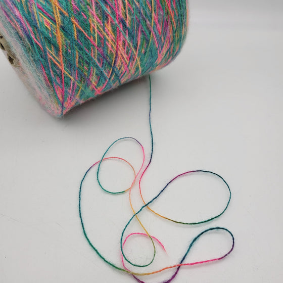 Italian wool
premium yarn
handcrafted knitting supplies