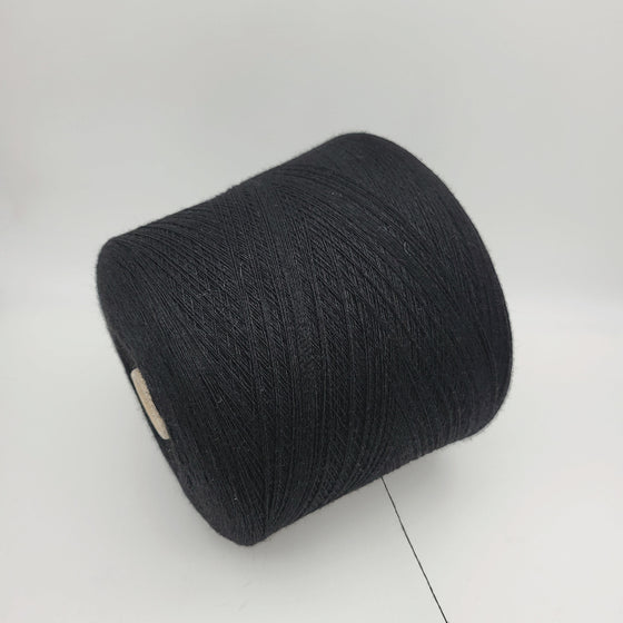 Italian wool
premium yarn
handcrafted knitting supplies