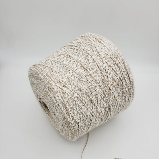 Italian wool
premium yarn
handcrafted knitting supplies