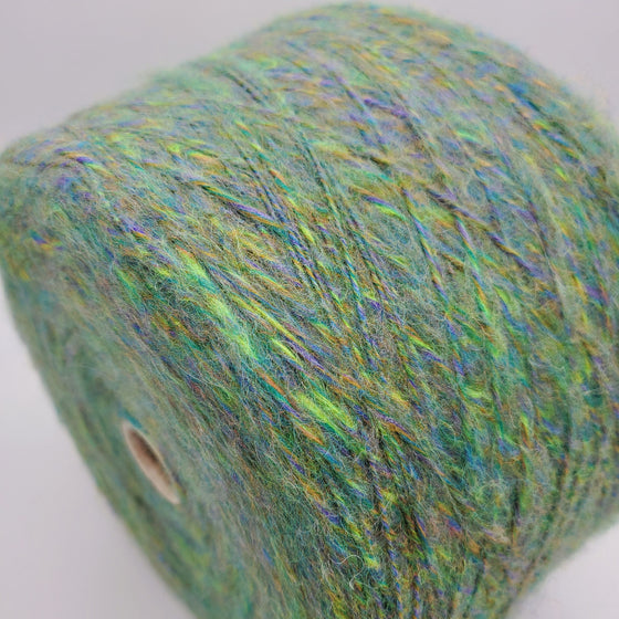 Italian wool
premium yarn
handcrafted knitting supplies