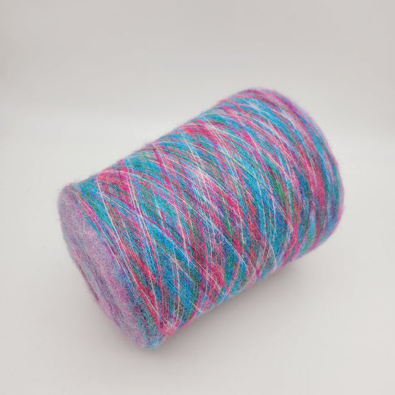 Italian wool
premium yarn
handcrafted knitting supplies