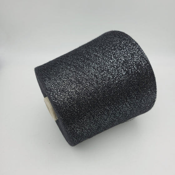 Italian wool
premium yarn
handcrafted knitting supplies