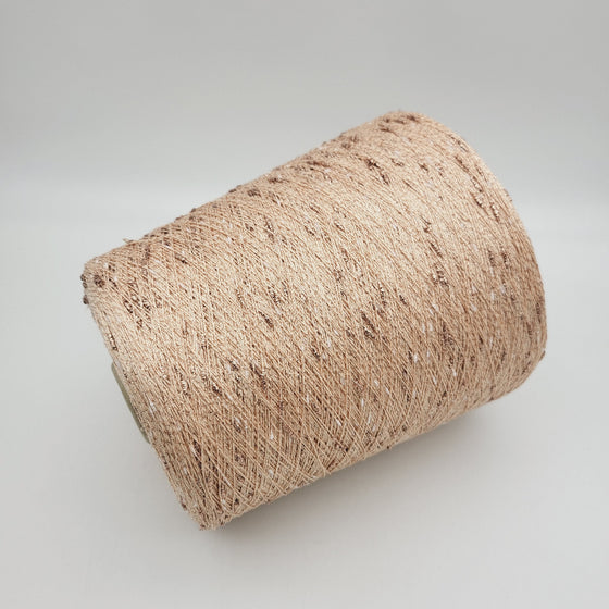 Italian wool
premium yarn
handcrafted knitting supplies