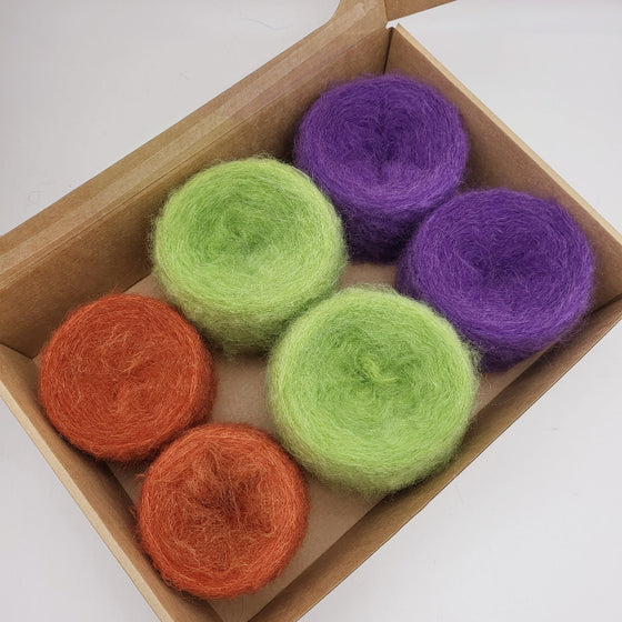 Italian wool
premium yarn
handcrafted knitting supplies