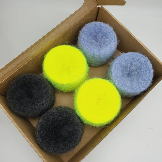 Italian wool
premium yarn
handcrafted knitting supplies