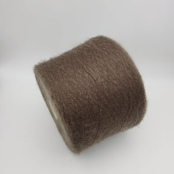 Italian wool
premium yarn
handcrafted knitting supplies