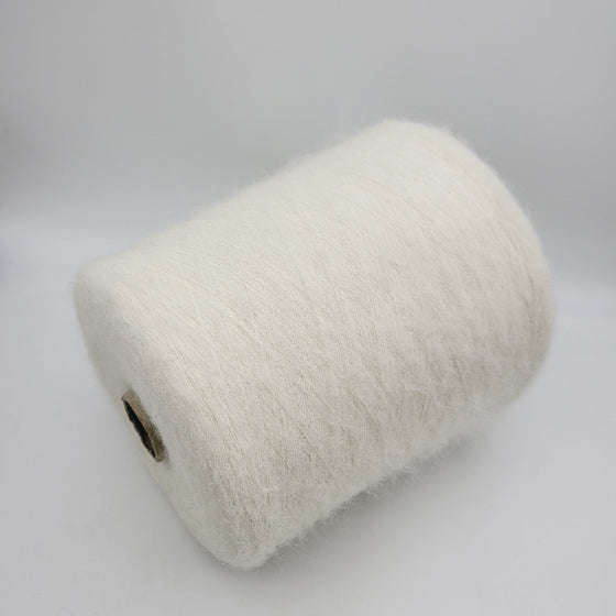 Italian wool
premium yarn
handcrafted knitting supplies