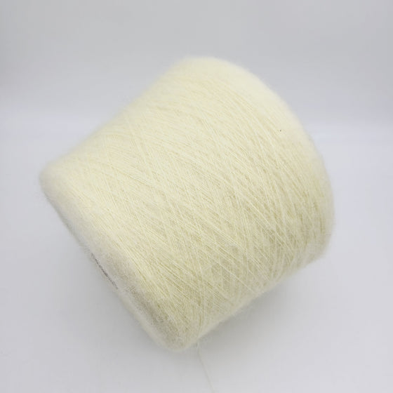 Italian wool
premium yarn
handcrafted knitting supplies