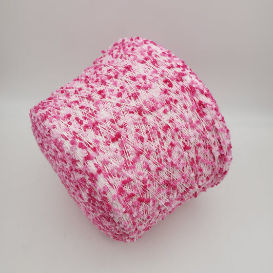 Italian wool
premium yarn
handcrafted knitting supplies