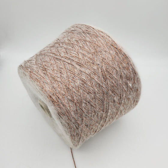 Italian wool
premium yarn
handcrafted knitting supplies