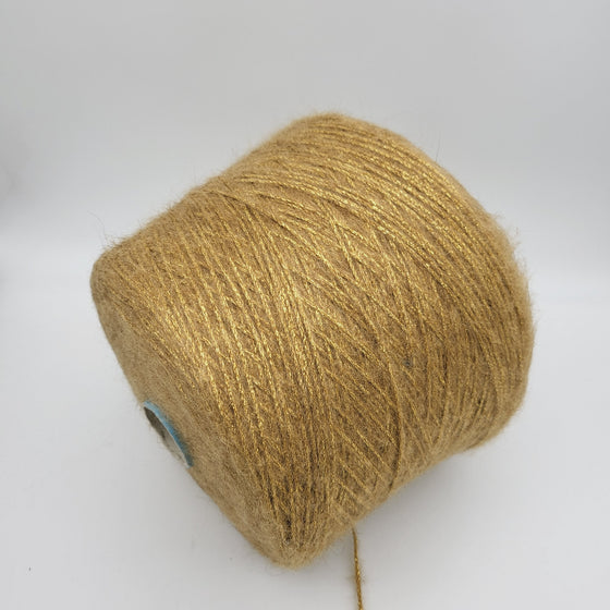 Italian wool
premium yarn
handcrafted knitting supplies