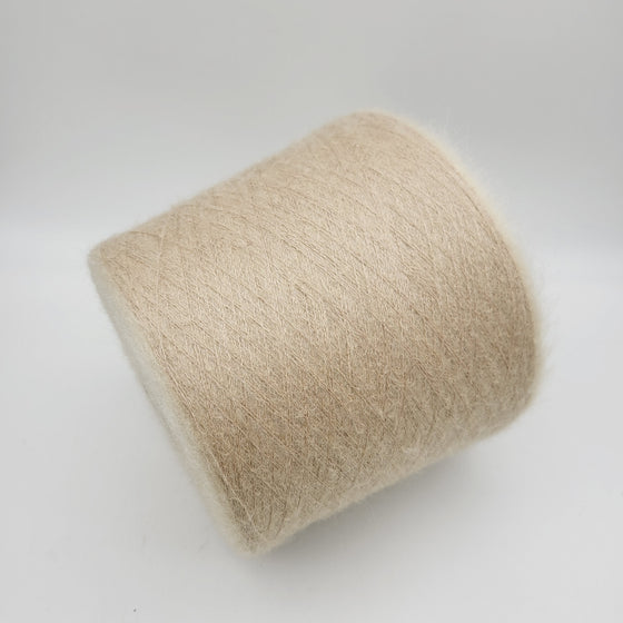 Italian wool
premium yarn
handcrafted knitting supplies