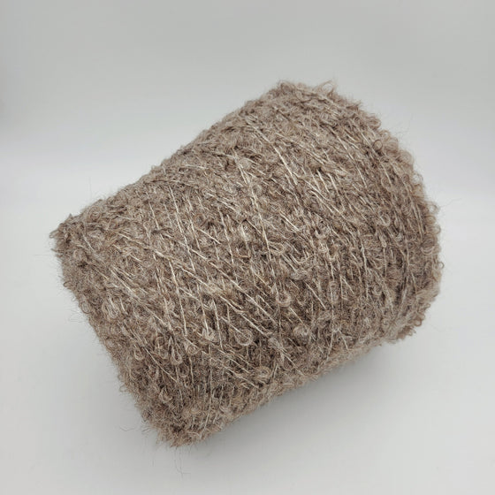 Italian wool
premium yarn
handcrafted knitting supplies