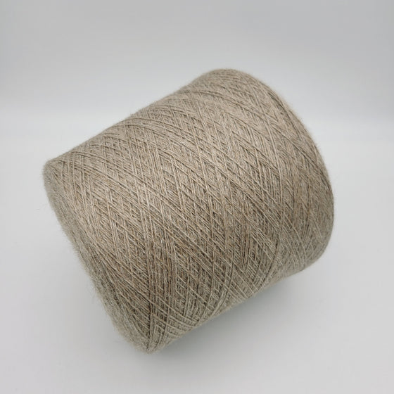 Italian wool
premium yarn
handcrafted knitting supplies