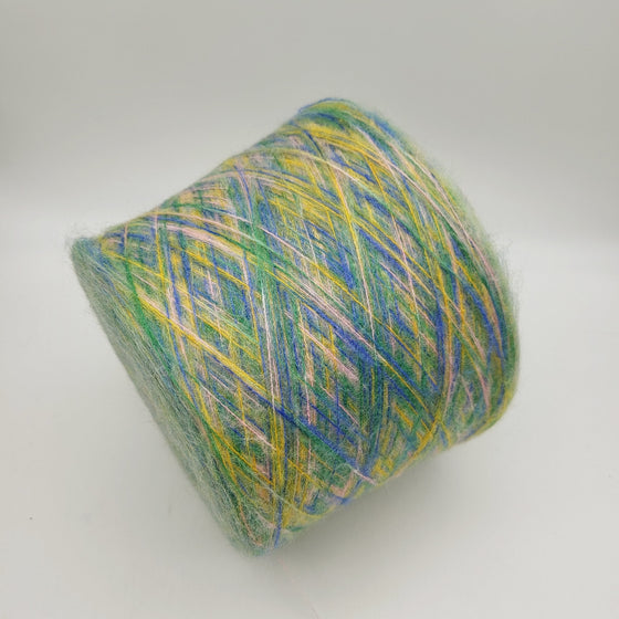 Italian wool
premium yarn
handcrafted knitting supplies