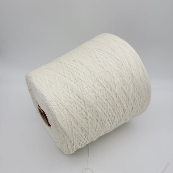 Italian wool
premium yarn
handcrafted knitting supplies