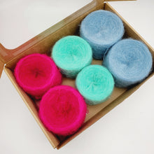  Italian wool
premium yarn
handcrafted knitting supplies