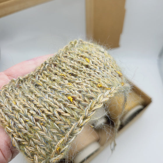 Italian wool
premium yarn
handcrafted knitting supplies