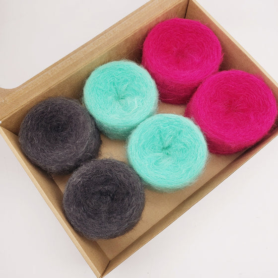 Italian wool
premium yarn
handcrafted knitting supplies