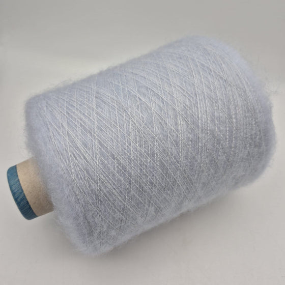 Italian wool
premium yarn
handcrafted knitting supplies